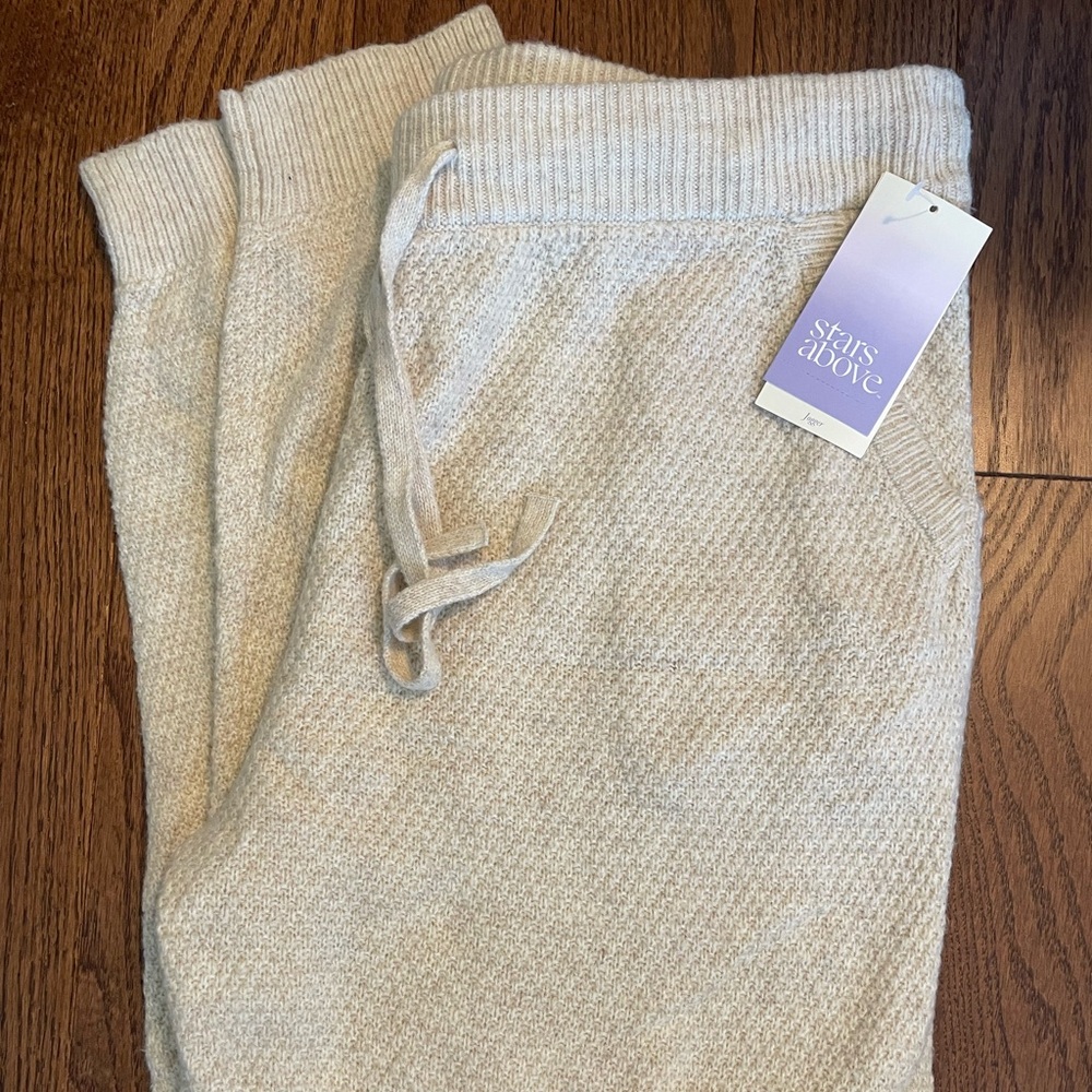 Stars Above Knit Beige Joggers